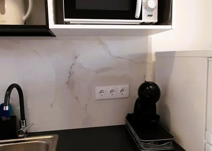 Rocha Sunny بورتيماو